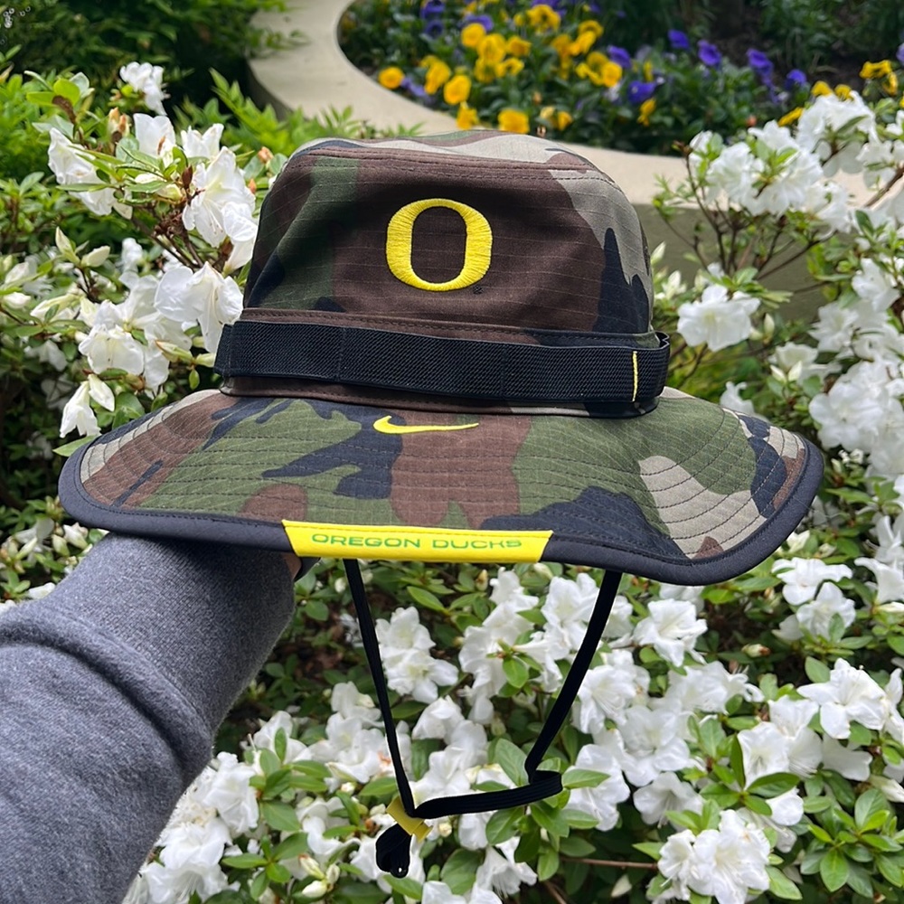 Men's Nike Camo Oregon Ducks Sideline Performance Bucket Hat